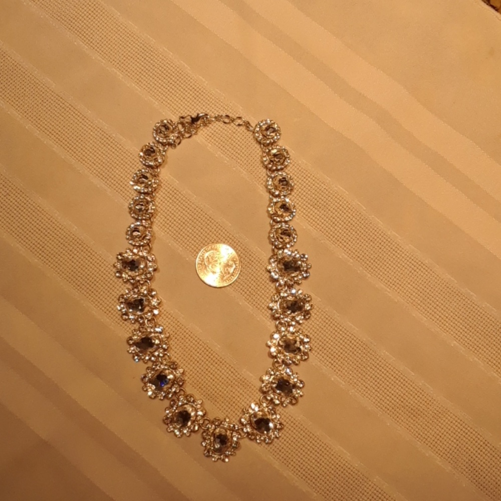 Vintage rhinestone necklace.